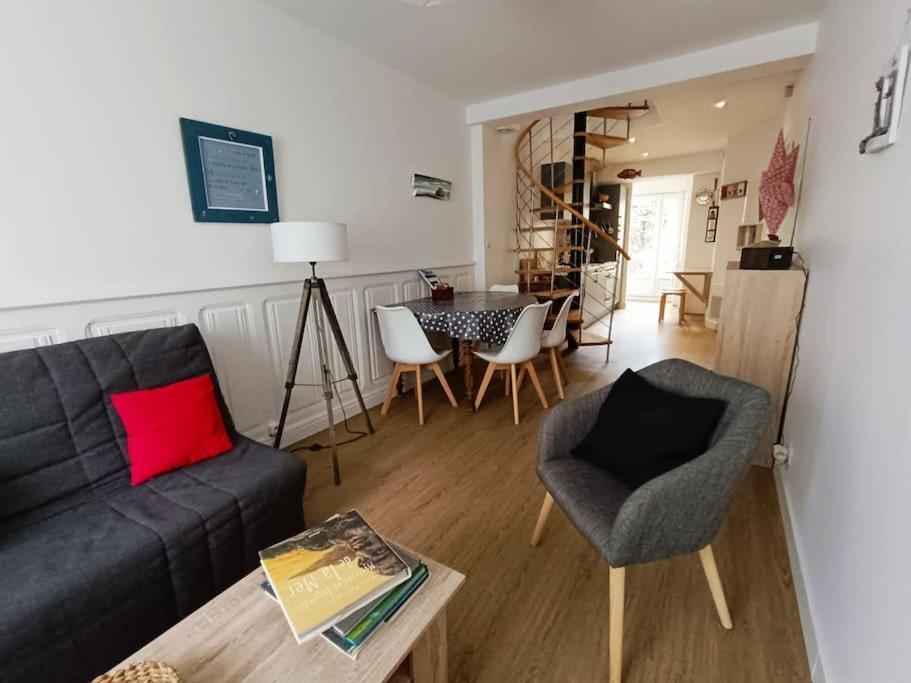 Chez Louisette Centre Ville Et Plages A Pied! Concarneau Εξωτερικό φωτογραφία
